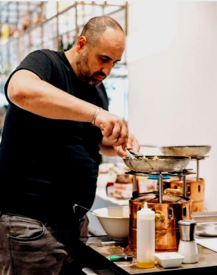 Marco Benetazzo a lavoro da BOX Downtown